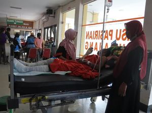 Gunung Semeru Erupsi, Kemenkes Siagakan Puskesmas dan RS Rujukan