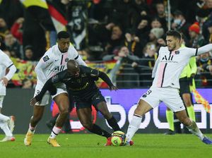 Lens Vs PSG: Wijnaldum Selamatkan Les Parisiens dari Kekalahan