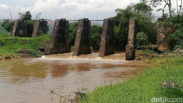Penampakan Jembatan Bedeng Peninggalan Belanda di Sumedang
