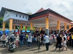 Hamil 9 Bulan, Pengungsi Semeru Menunggu Waktu Melahirkan