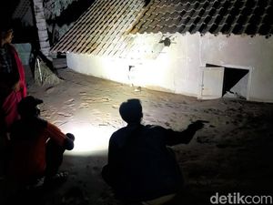 Penampakan Rumah-rumah Terendam Pasir Erupsi Gunung Semeru