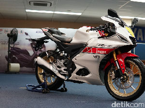 Wujud Yamaha R15M Edisi Spesial yang Diproduksi Hanya Satu Batch Wujud Yamaha R15M Edisi Spesial yang Diproduksi Hanya Satu Batch