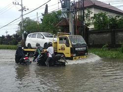 Potret Banjir Rendam Denpasar-Badung Bali