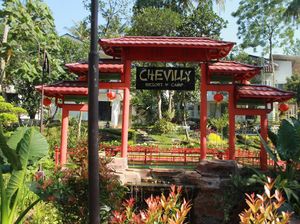 Chevilly Resort and Camp: Harga Tiket, Kamar, Wahana, dan Spot Foto Chevilly Resort and Camp: Harga Tiket, Kamar, Wahana, dan Spot Foto