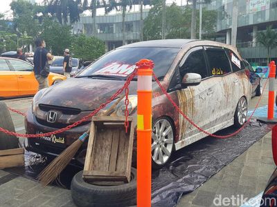 Mobilio Karatan Bikin Bingung Tukang Cuci Mobil