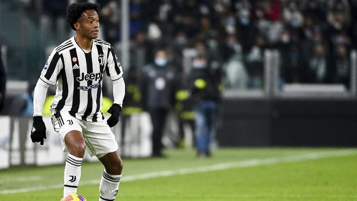 Juan Cuadrado gabung Inter Milan (Foto: AP/Marco Alpozzi)