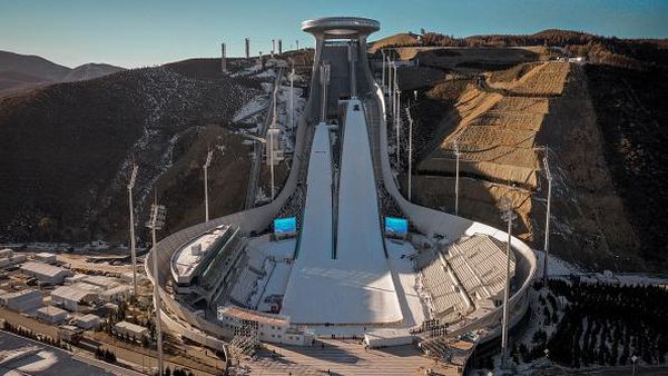 Megahnya Venue Ski Olimpiade Beijing 2022
