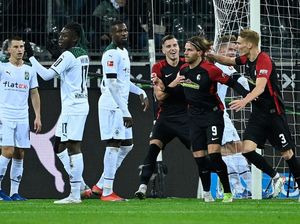 Wow! Freiburg Ngamuk Lawan Gladbach, 5 Gol dalam 25 Menit