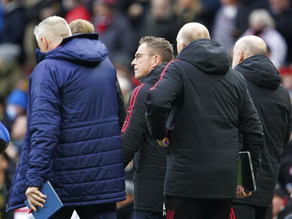 6 Pemain yang Berpotensi Didepak Ralf Rangnick dari MU 6 Pemain yang Berpotensi Didepak Ralf Rangnick dari MU