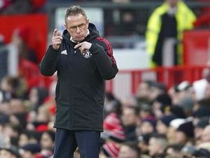 Ragam Ekspresi Ralf Rangnick dalam Laga Debut Latih MU Ragam Ekspresi Ralf Rangnick dalam Laga Debut Latih MU