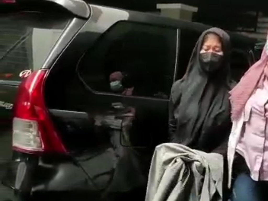 Soal Tagar SiskaeeBukanMuslim, Polisi Ungkap Asal-usul Jilbab Siskaeee