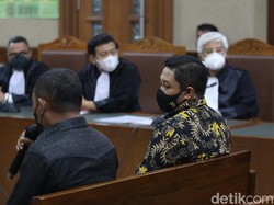 Dituntut 12 Tahun Penjara, AKP Robin: Sangat Berat