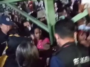 Viral Dugaan Penculikan Anak di Sulut, 2 Pelaku Diamankan Viral Dugaan Penculikan Anak di Sulut, 2 Pelaku Diamankan