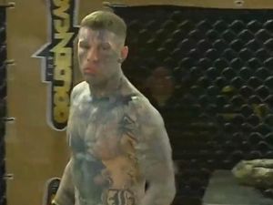 Petarung MMA Mantan Bandar Narkoba KO Lawan dalam 7 Detik Saja!