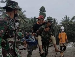Momen Evakuasi Warga saat Terdengar Gemuruh dari Semeru
