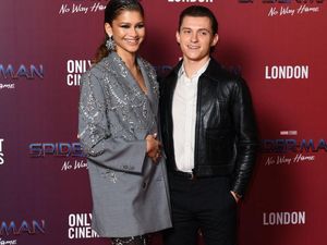 Zendaya Bicara Soal Anak dan Penyesalannya Tak Sekolah Zendaya Bicara Soal Anak dan Penyesalannya Tak Sekolah