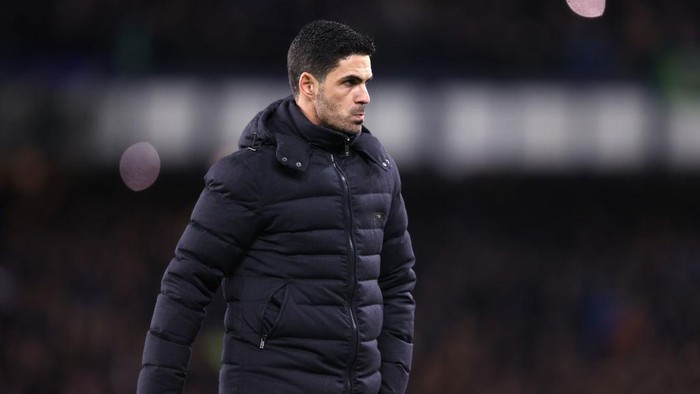 LIVERPOOL, ENGLAND - DECEMBER 06: Mikel Arteta, Manager of Arsenal looks on following defeat in the Premier League match between Everton and Arsenal at Goodison Park on December 06, 2021 in Liverpool, England. (Photo by Naomi Baker/Getty Images)