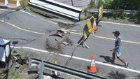 Jembatan Penghubung Mataram-Lombok Barat Ini Rusak Gegara Banjir