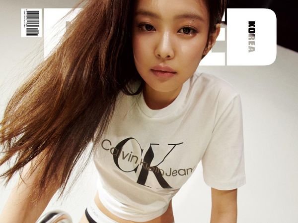 8 Potret Seksi Jennie BLACKPINK, Pamer Koleksi Terbaru Calvin Klein