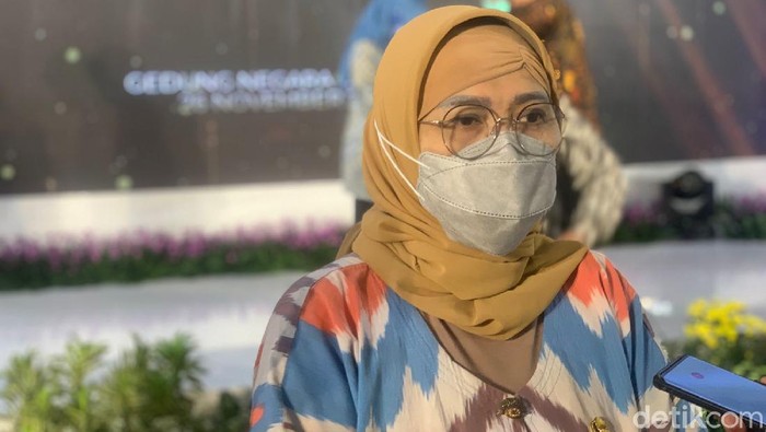 Kepala BKD Jatim Indah Wahyuni Kepala BKD Jatim Indah Wahyuni