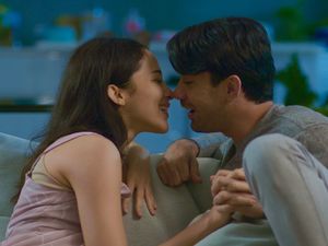 Momen-momen Ikonik di Serial Layangan Putus Momen-momen Ikonik di Serial Layangan Putus