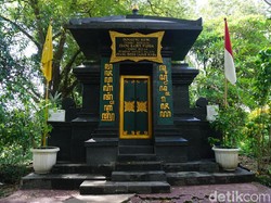 Kata Arkeolog Soal Makam Panggung Cikal Bakal Sumpah Palapa Gajah Mada
