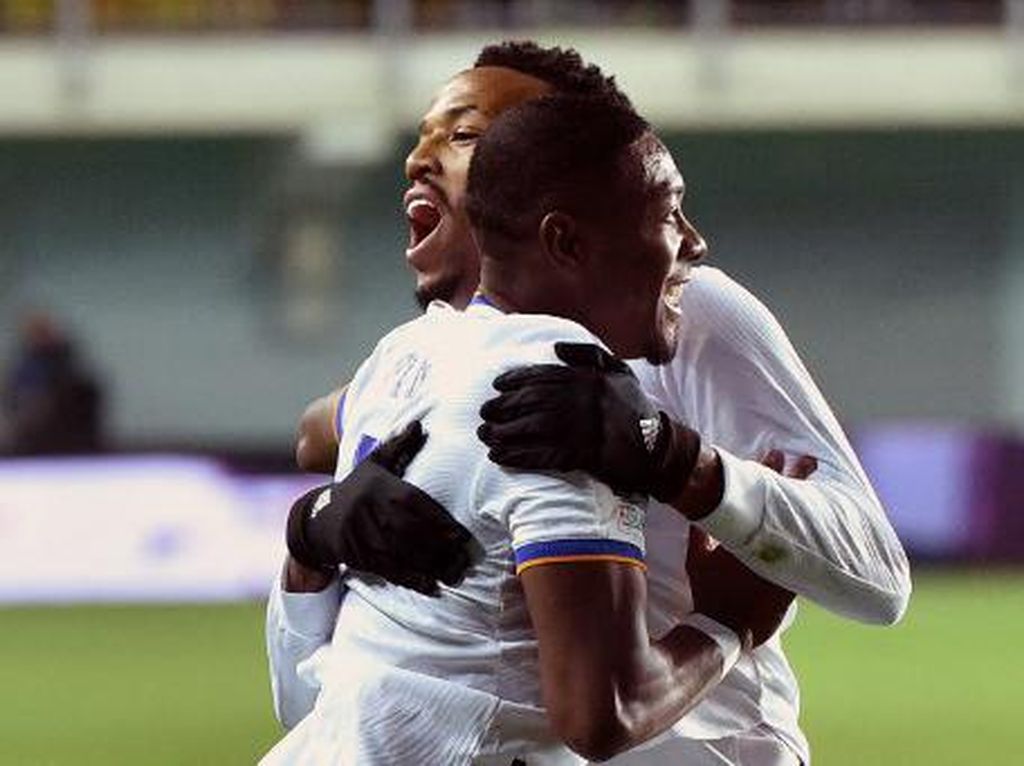 Awal yang Indah Militao-Alaba di Real Madrid Awal yang Indah Militao-Alaba di Real Madrid