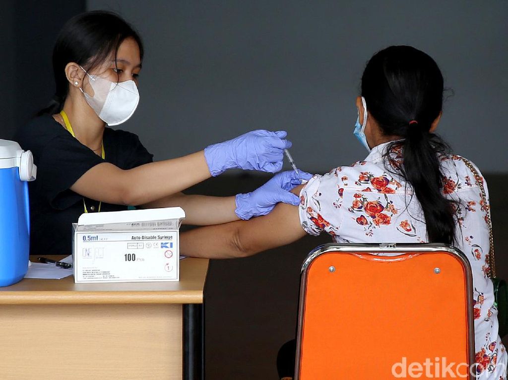 Lokasi Vaksin Booster di Tangerang dan Sekitarnya, di Mall Juga Ada Nih