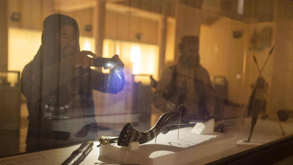 Taliban Kembali Buka Museum yang Dipenuhi Koleksi Artefak Kuno