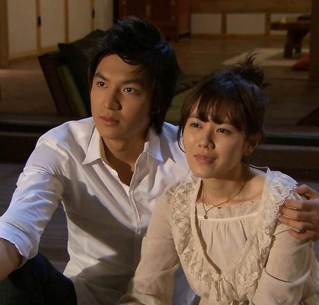 Drama Personal Taste diadaptasi dari novel karya Lee Se-in dikemas dengan cerita komedi nan romantis.