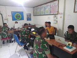 Penampakan Prajurit Raider Diperiksa Buntut Kasus Pukul Polwan di Kalteng