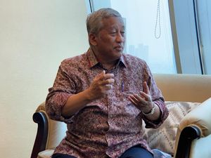 Ketua Dewan Pers: UKW Jadi Syarat Kalau Mau Tingkatkan Kualitas Dunia Pers Ketua Dewan Pers: UKW Jadi Syarat Kalau Mau Tingkatkan Kualitas Dunia Pers