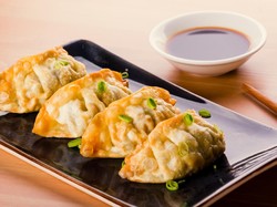 Resep Gyoza Goreng yang Gurih Padat Isiannya