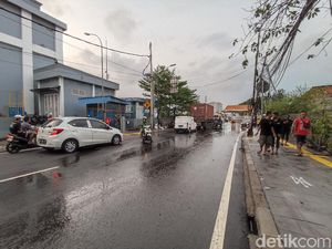 Banjir Rob di Sunda Kelapa Surut, Jalan Lodan Raya Kembali Dibuka