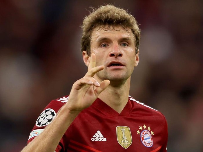 MUNICH, GERMANY - SEPTEMBER 29: Thomas Müller of FC Bayern München reacts during the UEFA Champions League group E match between FC Bayern München and Dinamo Kiev at Allianz Arena on September 29, 2021 in Munich, Germany. (Photo by Alexander Hassenstein/Getty Images)