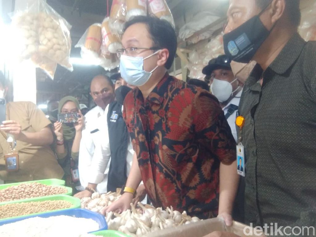 Wamendag Pastikan Tak Ada Lonjakan Harga Bahan Pokok di Surabaya Jelang Nataru