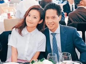 8 Potret Model Dinikahi Konglomerat, Sakit Keras dan Lumpuh Ditinggal Suami 8 Potret Model Dinikahi Konglomerat, Sakit Keras dan Lumpuh Ditinggal Suami