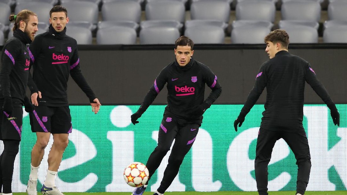Barcelona bersiap menghadapi Bayern Munich di Allianz Arena. (Foto: Getty Images/Alexander Hassenstein)