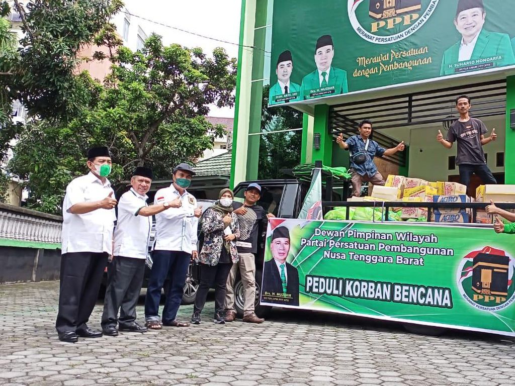 DPW PPP NTB Beri Bantuan Makanan ke Korban Banjir di Lombok Barat
