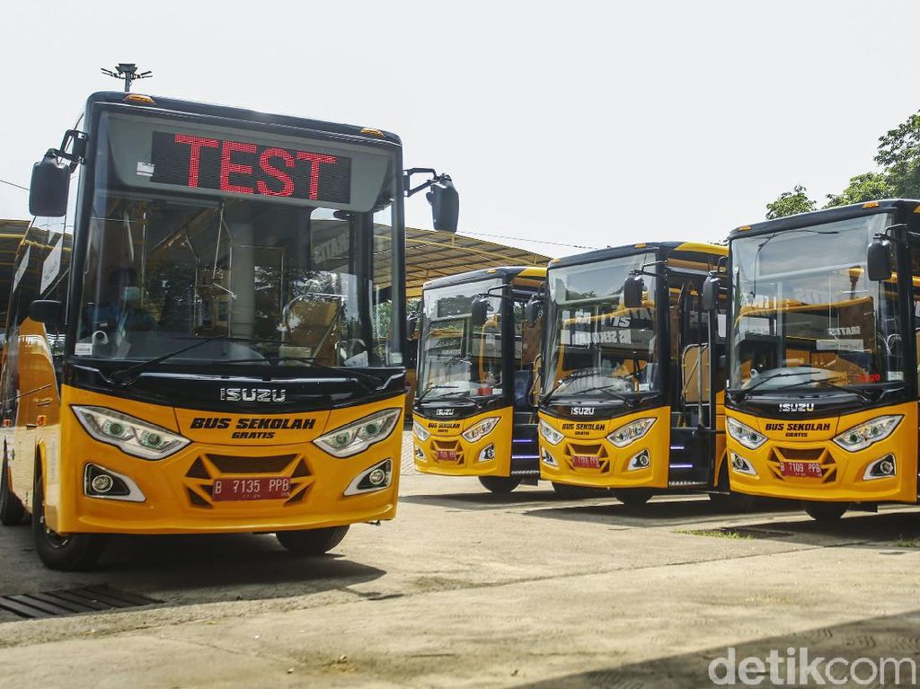 Jakarta Punya 35 Unit Bus Sekolah Baru yang Ramah Difabel, Lho...