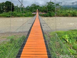 Sempat Terputus Akibat Banjir Bandang, Jembatan Jasinga Bisa Dilalui Lagi