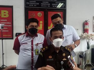 Cynthiara Alona Divonis 10 Bulan Penjara, JPU Ajukan Banding Cynthiara Alona Divonis 10 Bulan Penjara, JPU Ajukan Banding