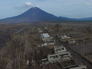 Citra Satelit Ungkap Luas Lahan Pasca Gunung Semeru Erupsi