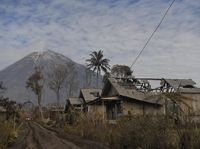 Berita Dan Informasi Foto Gunung Semeru Erupsi Terkini Dan Terbaru Hari ...