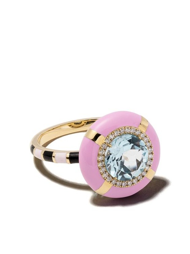 Pinterest.com/farfetch Pilihlah cincin yang berwarna
