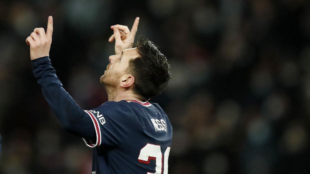 Soccer Football - Champions League - Group A - Paris St Germain v Club Brugge - Parc des Princes, Paris, France - December 7, 2021  Paris St Germain's Lionel Messi celebrates scoring their fourth goal REUTERS/Benoit Tessier