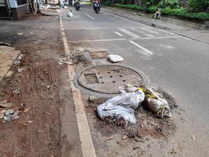 detikcom Do Your Magic: Sumur Resapan Dekat Rumah Soleh Solihun Masih Bongkar Pasang