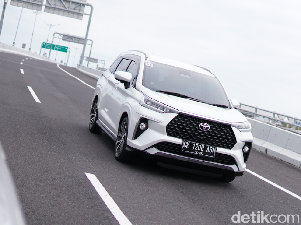 Terus Berburu Konsumen, 16.663 Unit All New Veloz Terjual Januari-Mei 2022 Terus Berburu Konsumen, 16.663 Unit All New Veloz Terjual Januari-Mei 2022