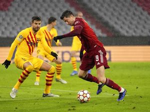 Xavi Enggan Komentari Isu Lewandowski ke Barcelona