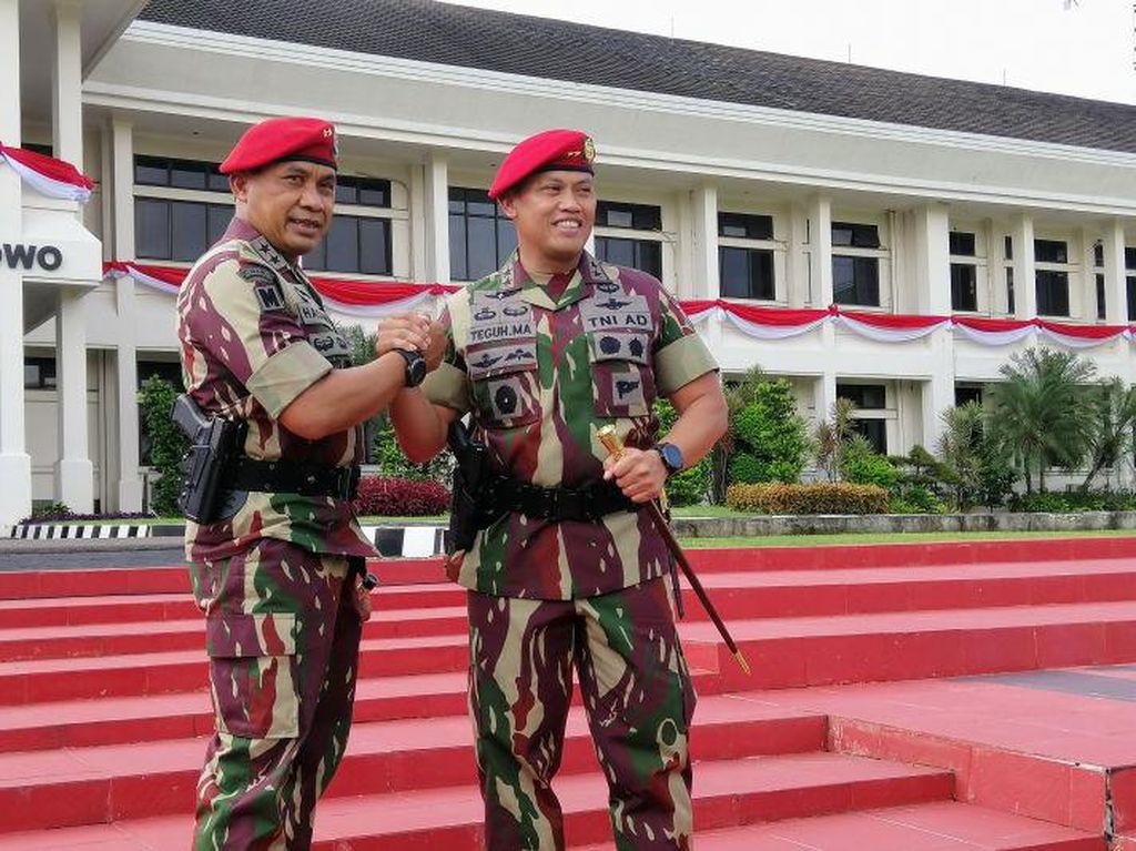 Penegasan Danjen Kopassus Sanggah Eggi Sudjana Warga Korps Baret Merah Penegasan Danjen Kopassus Sanggah Eggi Sudjana Warga Korps Baret Merah